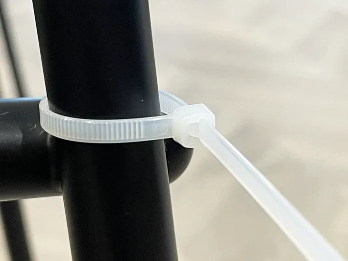 結束バンドの写真（撮影：grapeライフハック編集部）