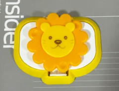 ウェットシートの蓋活用写真（撮影：grapeライフハック編集部）