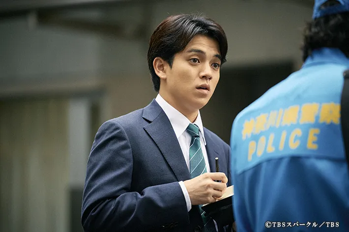 『田鎖ブラザーズ』に出演する宮近海斗さんが写る場面写真