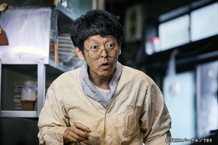 『田鎖ブラザーズ』に出演する山中崇さんが写る場面写真