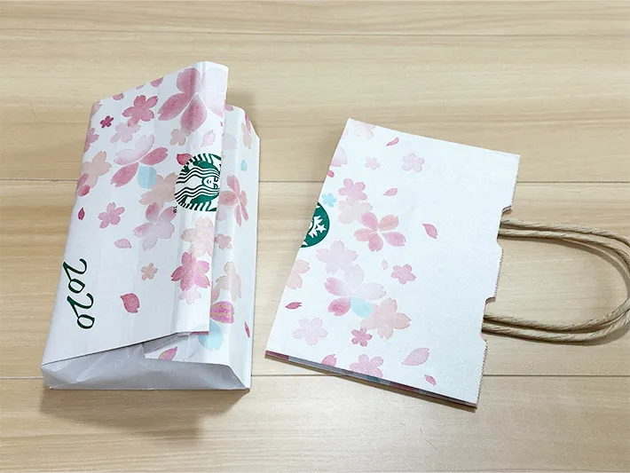 紙袋の上部をカットした画像（撮影：grapeライフハック編集部）