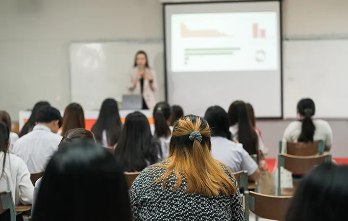 大学の授業の写真