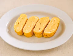 『牛乳入り玉子焼き』の完成写真（撮影：小泉明代）