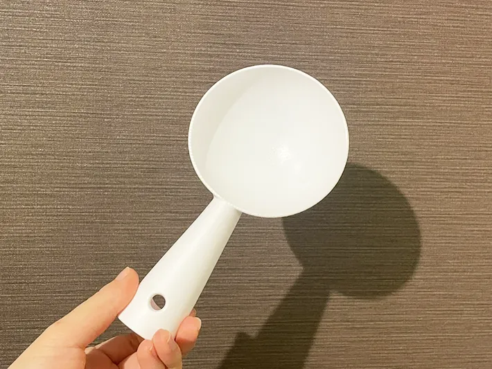 『一気にすくえる！しゃもじ』の写真（撮影：grapeライフハック編集部）