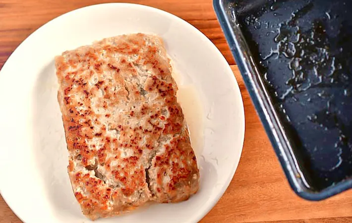 『豆腐ハンバーグ』を作る写真（撮影：小泉明代）