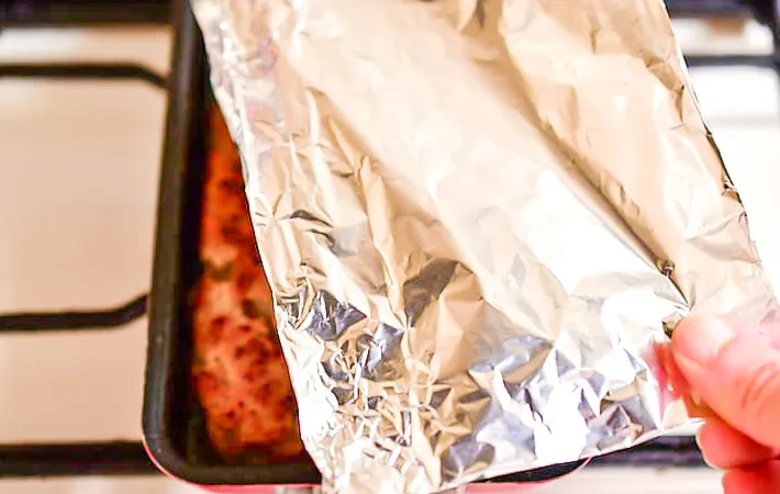 『豆腐ハンバーグ』を作る写真（撮影：小泉明代）