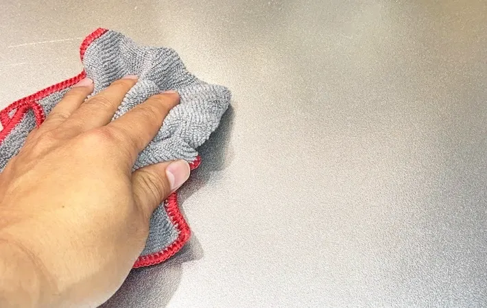 『布巾で仕上げる』写真（撮影：キジカク）