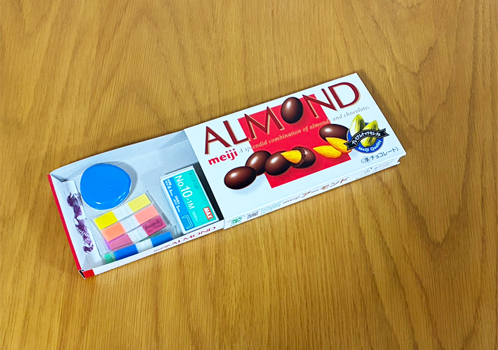ALMONDの箱の活用写真（撮影：grapeライフハック編集部）