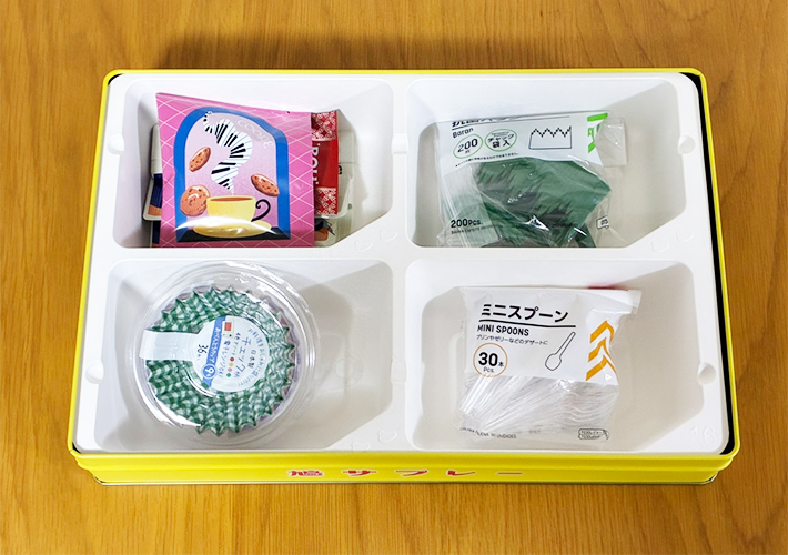 鳩サブレーの缶の活用写真（撮影：grapeライフハック編集部）