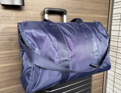 ゴールデンウィークの準備はできてる？　「5泊分の荷物もぜんぜん余裕」「ソロキャンプするのに最強」と評判の『ボストンバッグ』があれば大助かり！