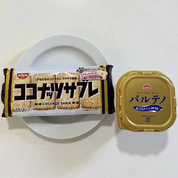 レアチーズケーキ風デザートの材料（撮影：grapeフード編集部）