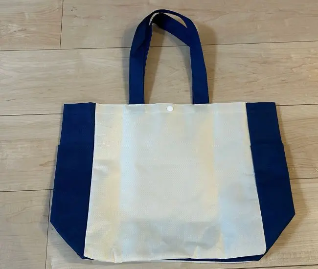 エコバッグを広げた様子（撮影：grapeライフハック編集部）