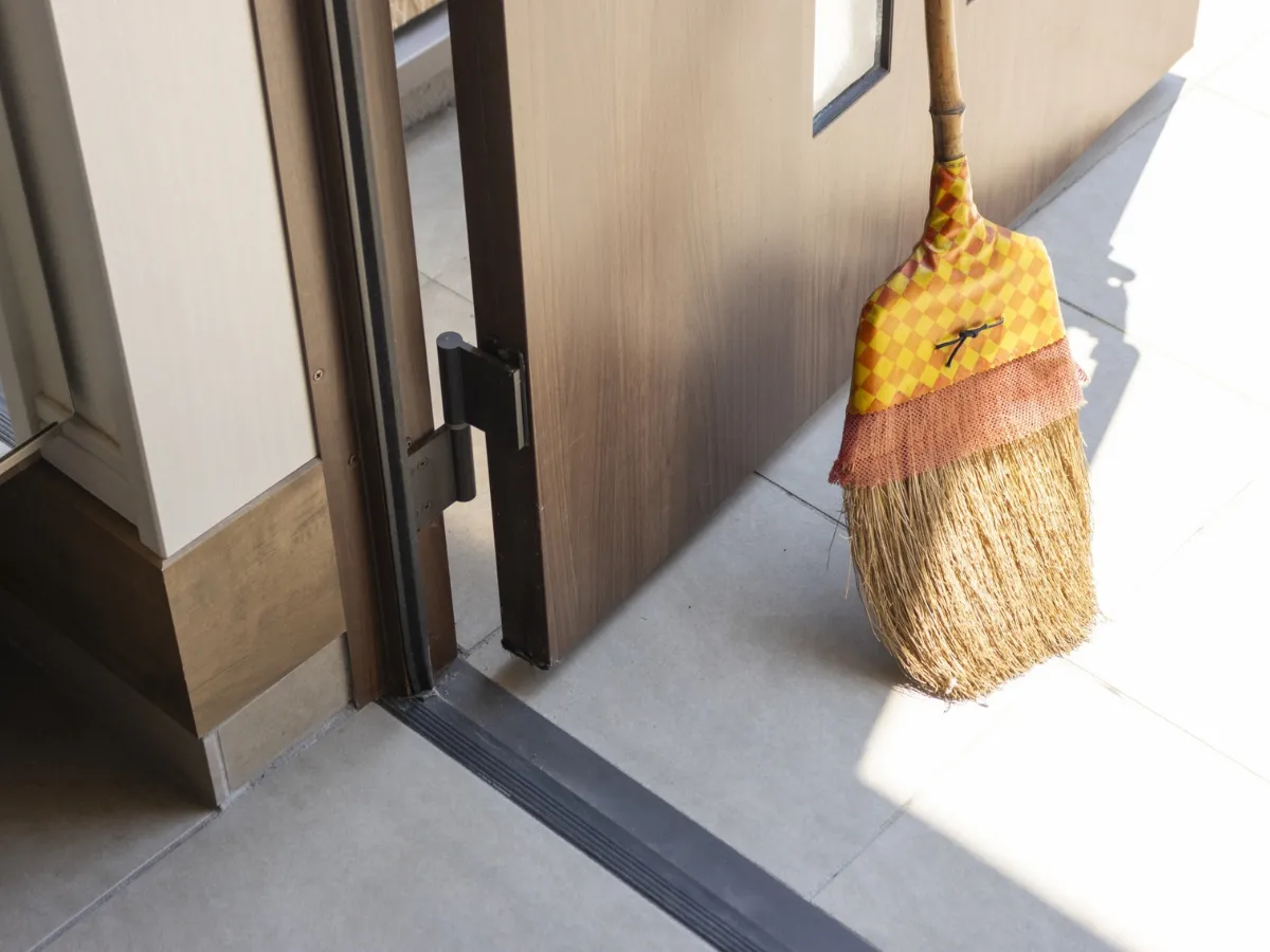 玄関の掃除
