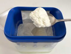 「キッチンペーパー使うのやめた」「冷蔵庫で常備してるヨーグルトはこれにお任せ」　食感が激変する商品がこちら！