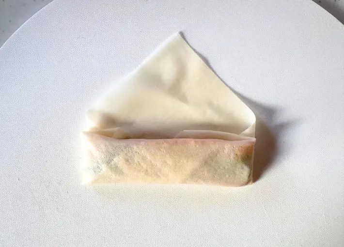両端を折りたたんだ画像（撮影：エニママ）