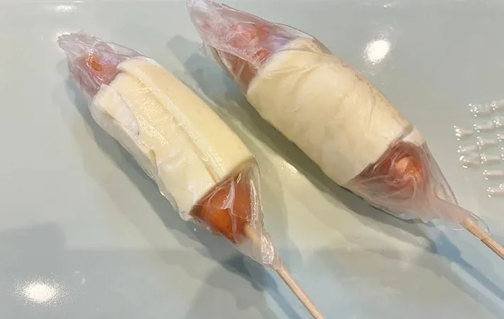 ライスペーパーを巻いた画像（撮影:エニママ）　