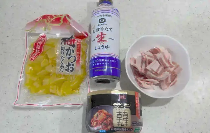 材料の画像（撮影：エニママ）