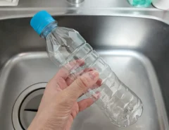 ペットボトルの画像（撮影：grape編集部）