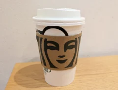 スタバスリーブの画像（撮影：grapeライフハック編集部）