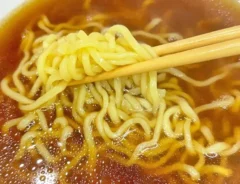 『インスタントコーヒー入りラーメン』の写真（撮影：キジカク）