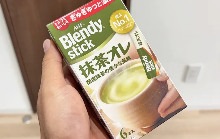 『「ブレンディ®」スティック 抹茶オレ』の写真（撮影：キジカク）
