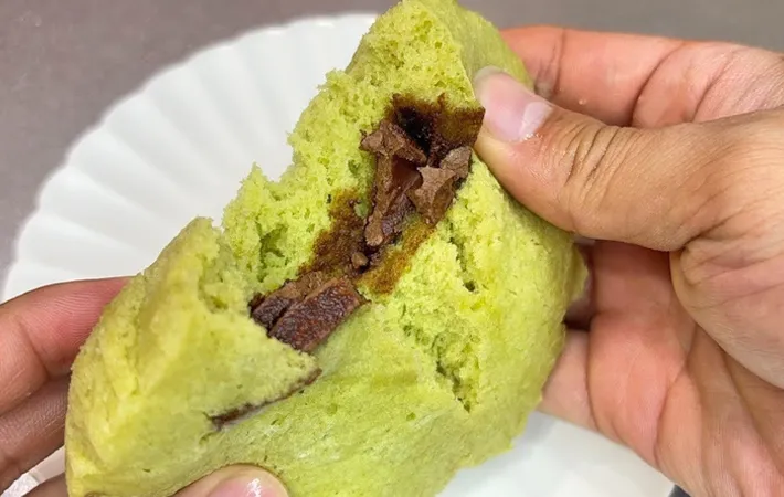 『とろける抹茶チョコまん』の完成写真（撮影：キジカク）