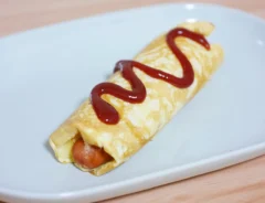 ホットケーキミックスで作るアメリカンドッグ（撮影：フード編集部）