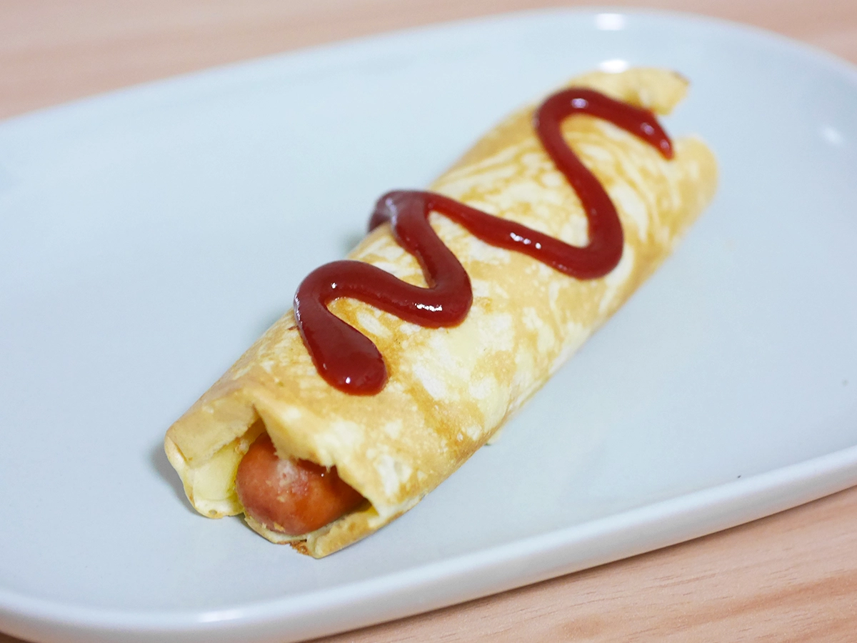ホットケーキミックスで作るアメリカンドッグ（撮影：フード編集部）