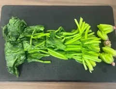 ほうれん草の画像（撮影：エニママ）