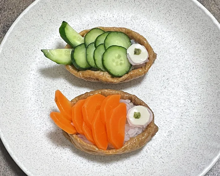 完成した『こいのぼりいなり』の写真（撮影：grapeフード編集部）