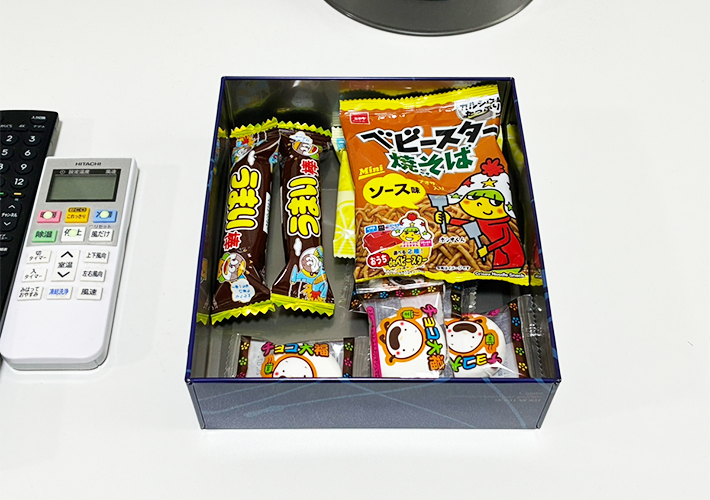 お菓子缶の活用法（撮影：grapeライフハック編集部）