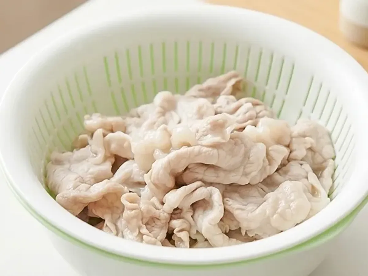 ゆでた豚肉の写真(画像提供:沖多恵子)