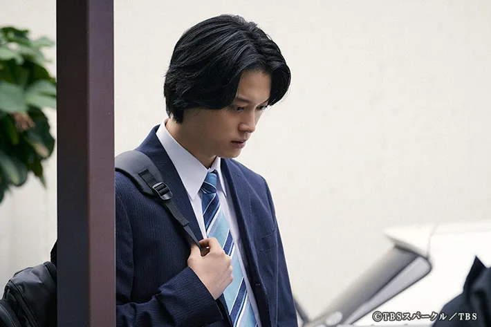 『田鎖ブラザーズ』に出演する松本大輝が写る場面写真
