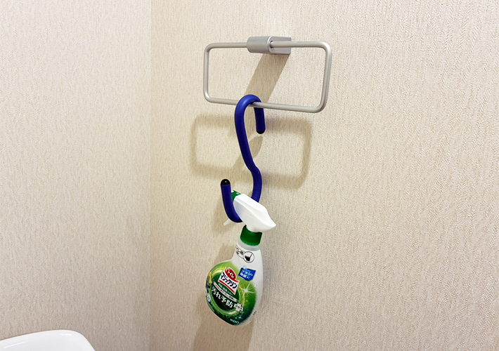 くねくねフックの写真（撮影：grapeライフハック編集部）