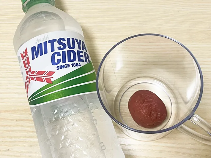 梅干しとサイダーの写真（撮影：grapeフード編集部）