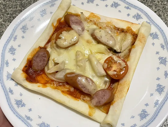 焼き上がったピザの写真（撮影：grapeフード編集部）