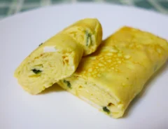 お吸い物のもとを使った玉子焼き（撮影：grapeフード編集部）
