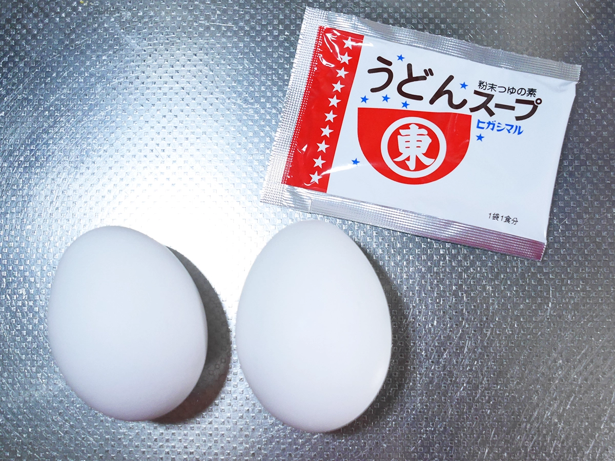 卵とうどんスープ（撮影：grapeフード編集部）