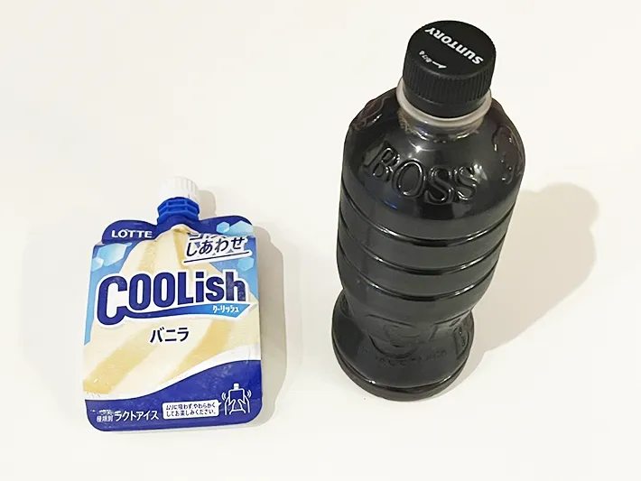 クーリッシュとコーヒーの写真（撮影：grapeフード編集部）
