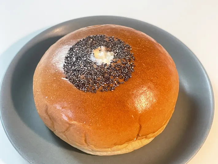 クーリッシュあんぱんの完成写真（撮影：grapeフード編集部）