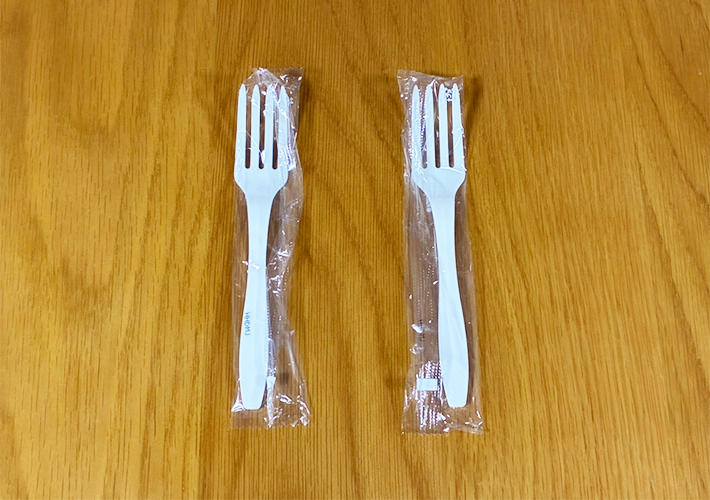 プラスチックスプーンの活用写真（撮影：grapeライフハック編集部）
