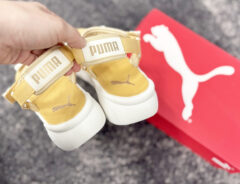 「歩きやすいのに上品」「夏前にチェックしたい」コスパも魅力！PUMAのサンダルは「普段使いにちょうどいい」