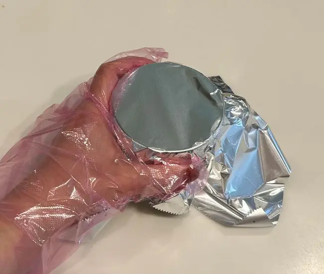 アルミホイルをかぶせた様子（撮影：grapeフード編集部）