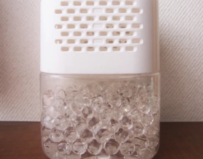 消臭剤