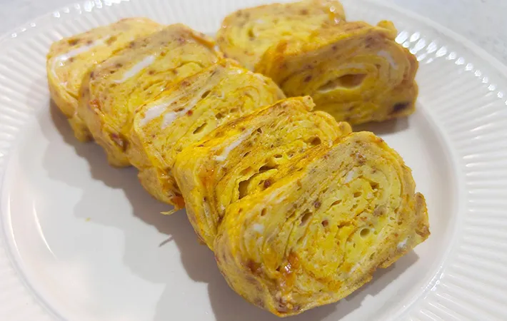 カットした玉子焼きの画像（撮影：エニママ）