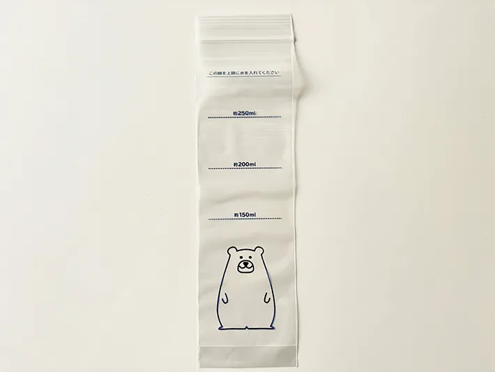 『極太水筒用氷棒』の商品画像（撮影：エニママ）