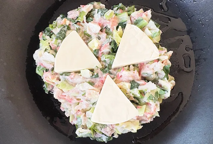 『6Pチーズ』を乗せた画像（撮影：エニママ）