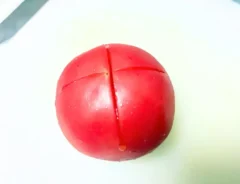 トマトの画像（撮影：エニママ）