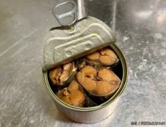 サバ缶の写真