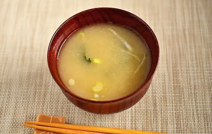 『ネギとワカメの味噌玉』の完成写真（撮影：小泉明代）